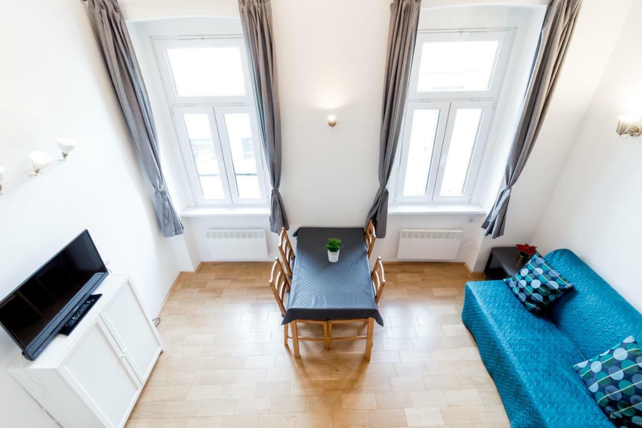 Flexible Selfcheckins 13 & 14 - Le Petit & Le Grand Zagreb - Centre - New - Apartments Repinc Exterior foto