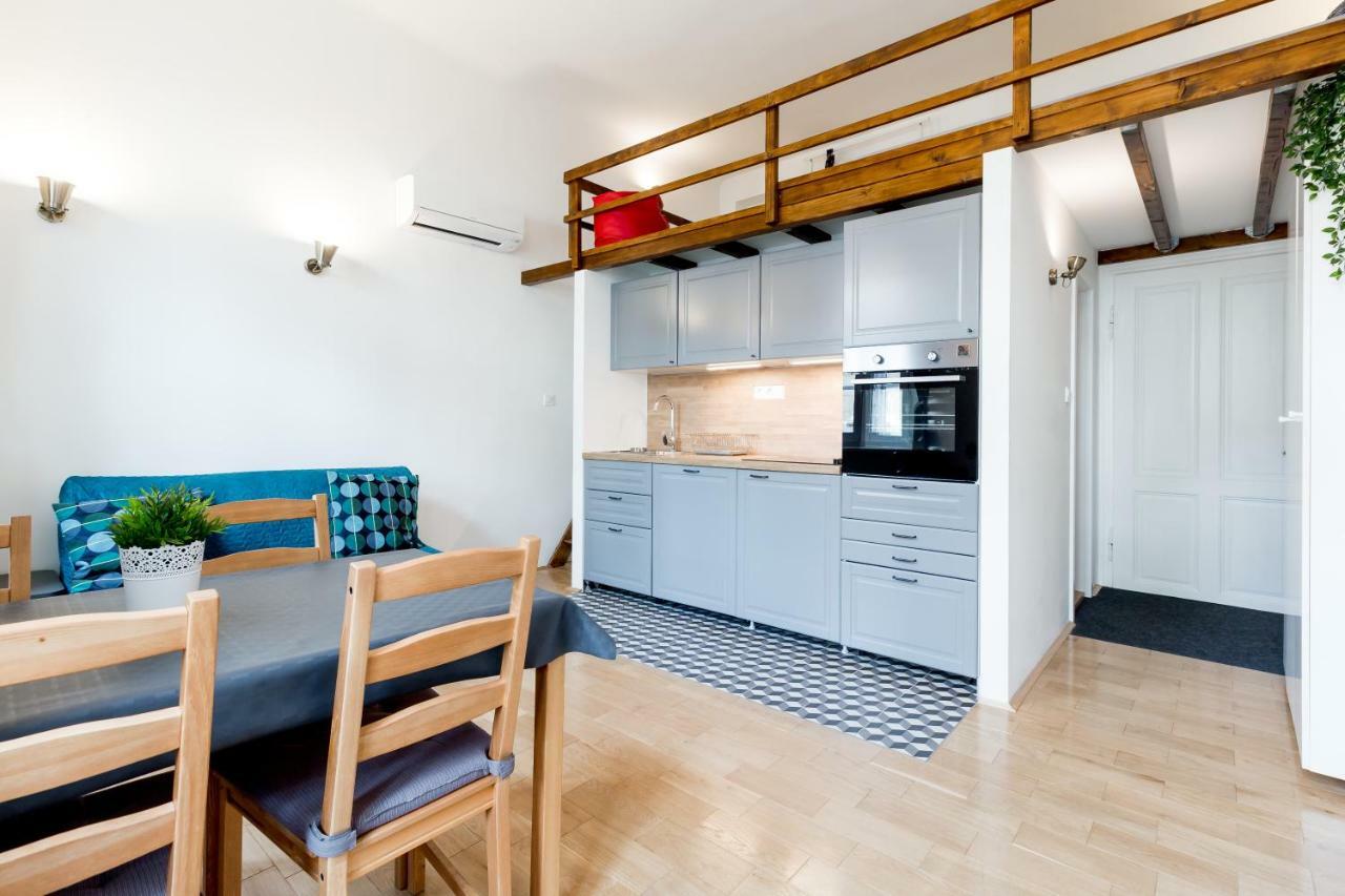 Flexible Selfcheckins 13 & 14 - Le Petit & Le Grand Zagreb - Centre - New - Apartments Repinc Exterior foto